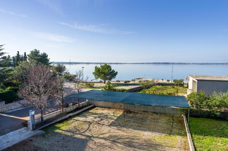 Apartment Nin - Vrsi At The Beach Zewnętrze zdjęcie