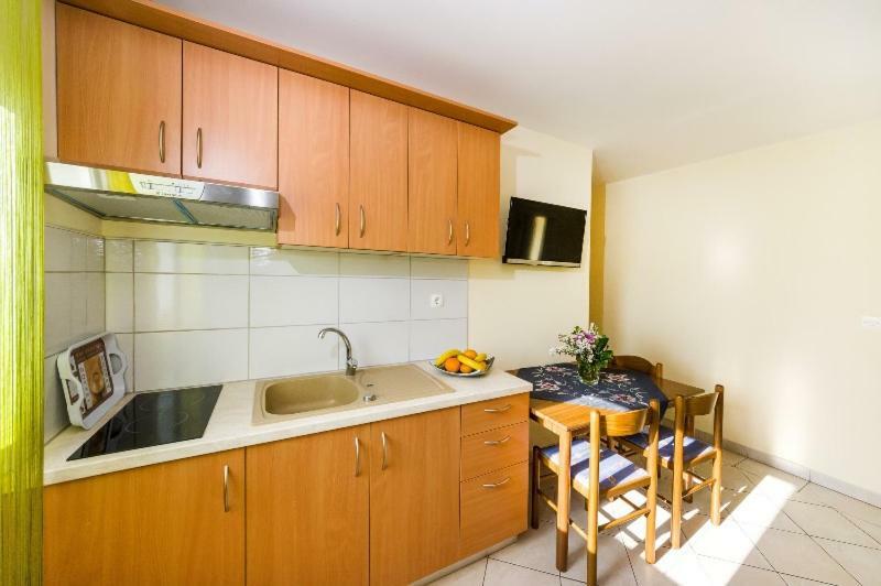 Apartment Nin - Vrsi At The Beach Zewnętrze zdjęcie